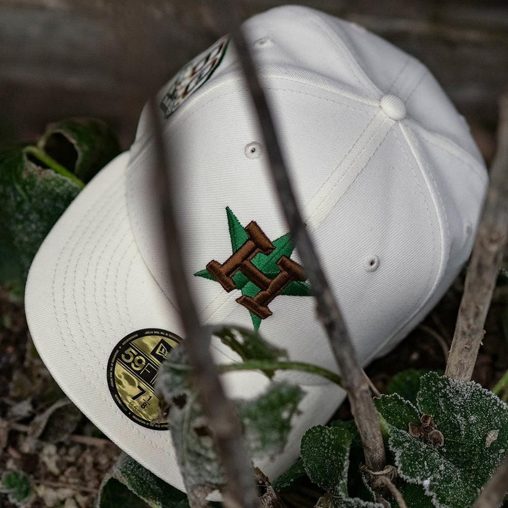 EXCLUSIVE NEW ERA 59FIFTY MLB HOUSTON ASTROS 60 YEARS CHROME WHITE / KELLY GREEN UV FITTED CAP ELF COLLECTION - FAM