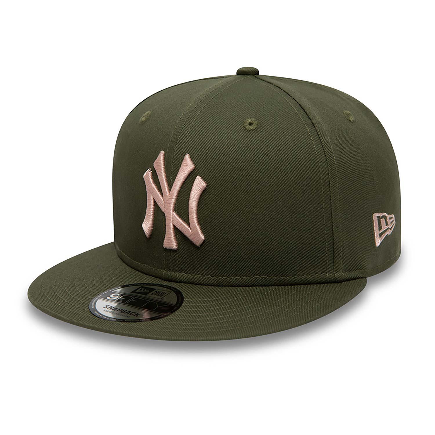 NEW ERA 9FIFTY SIDE PATCH NEW YORK YANKEES GREEN SNAPBACK - FAM